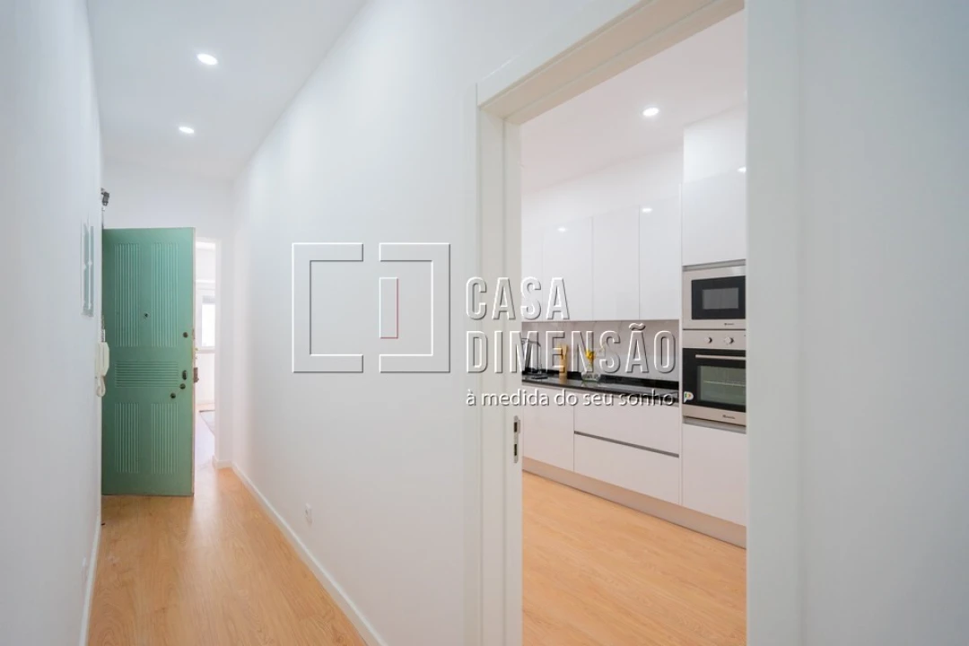 Apartamento T3 para Venda em São Vicente Foto 2