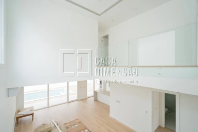 Moradia T4 para Venda em Corroios