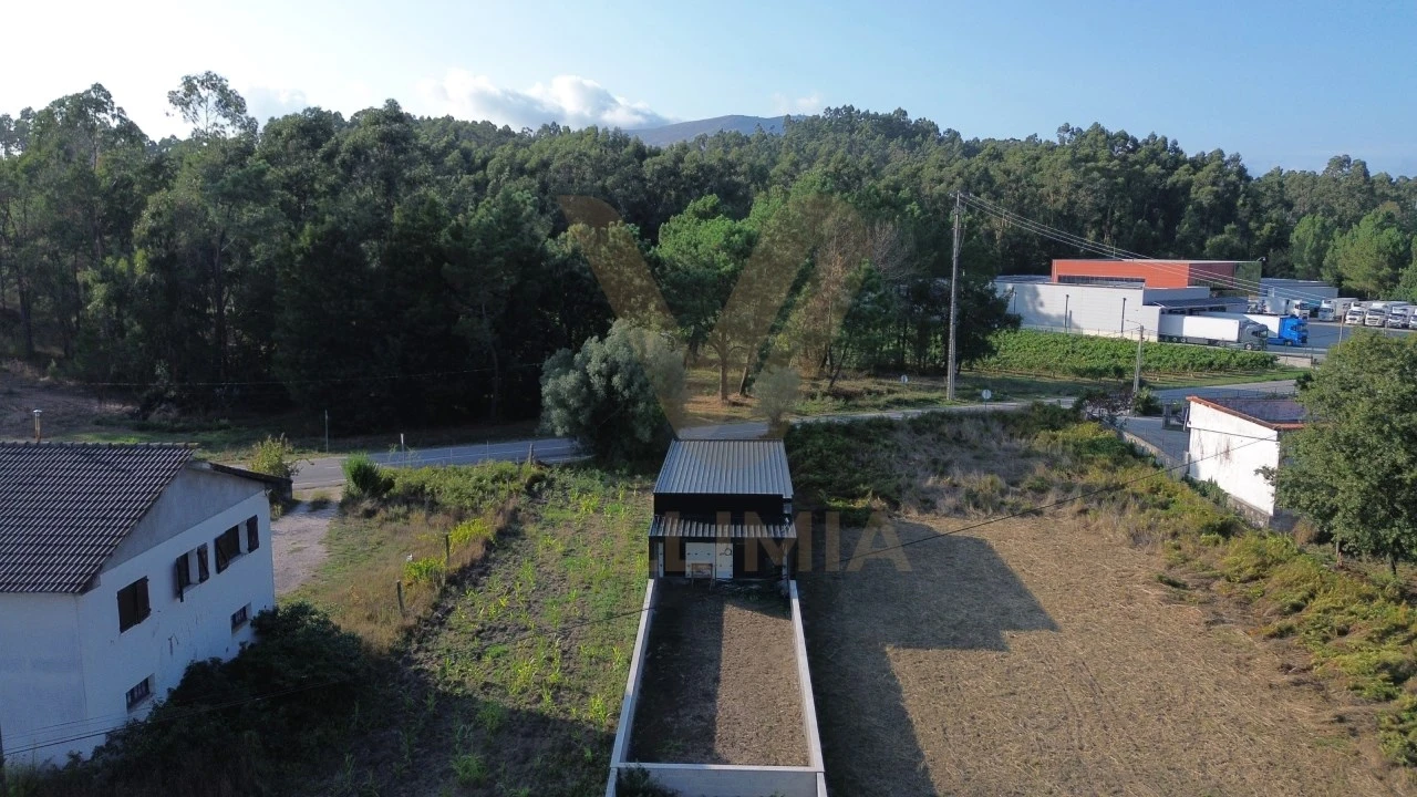 Moradia T2 para Venda em Fontão Foto 7