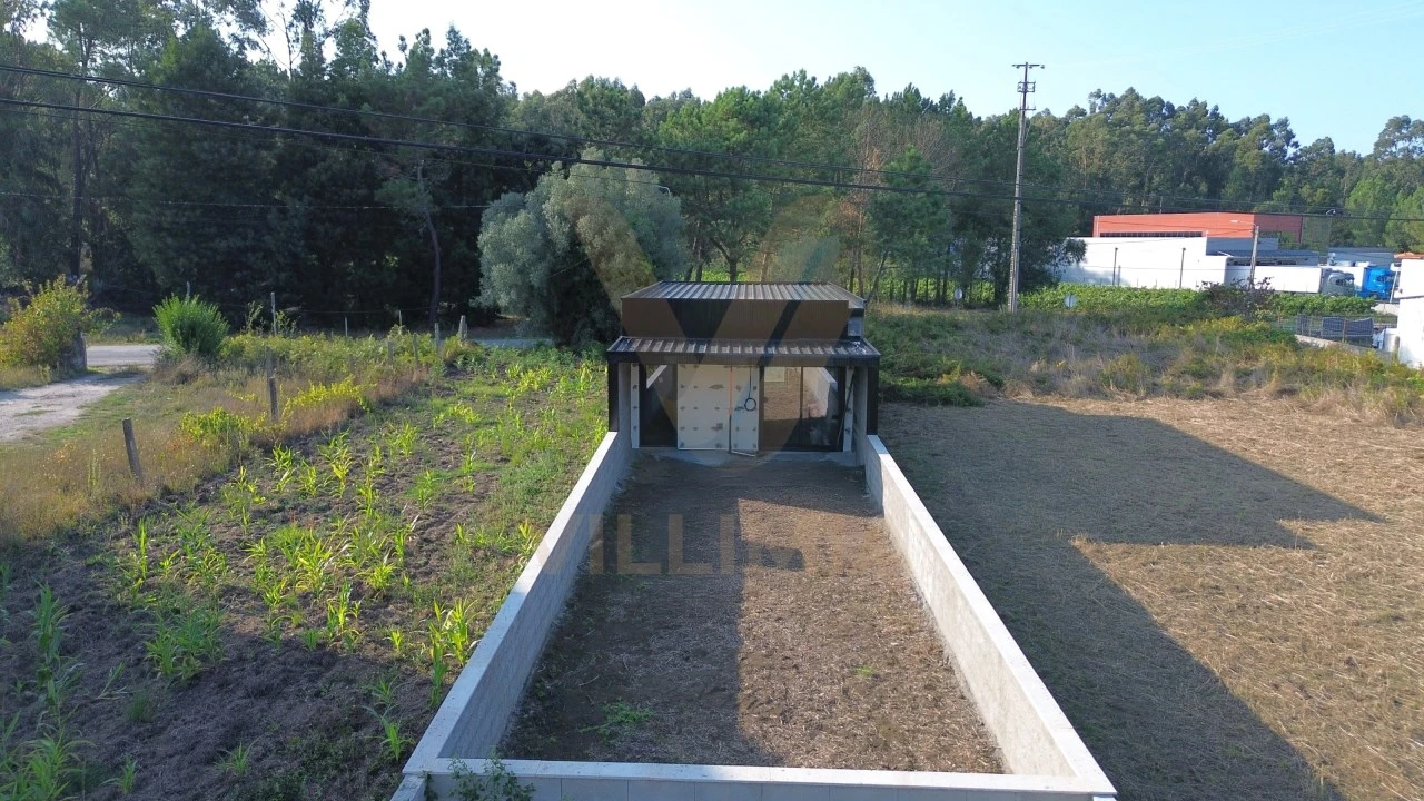 Moradia T2 para Venda em Fontão Foto 8