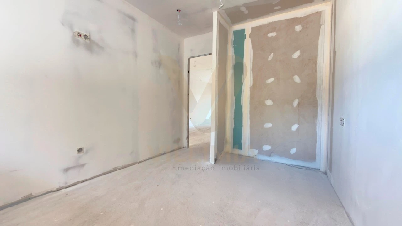 Moradia T2 para Venda em Fontão Foto 14