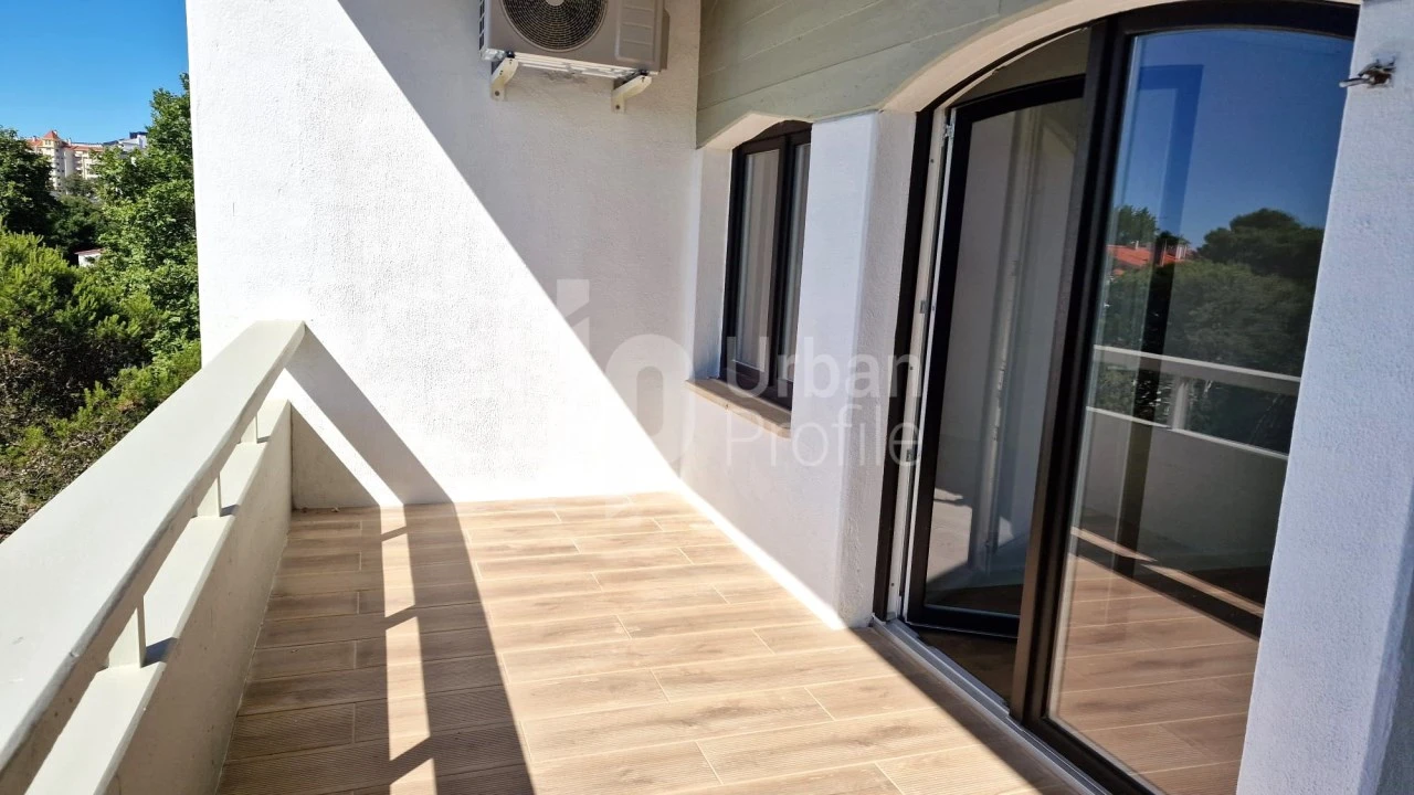 Apartamento T1 para Venda em Cascais e Estoril Foto 3