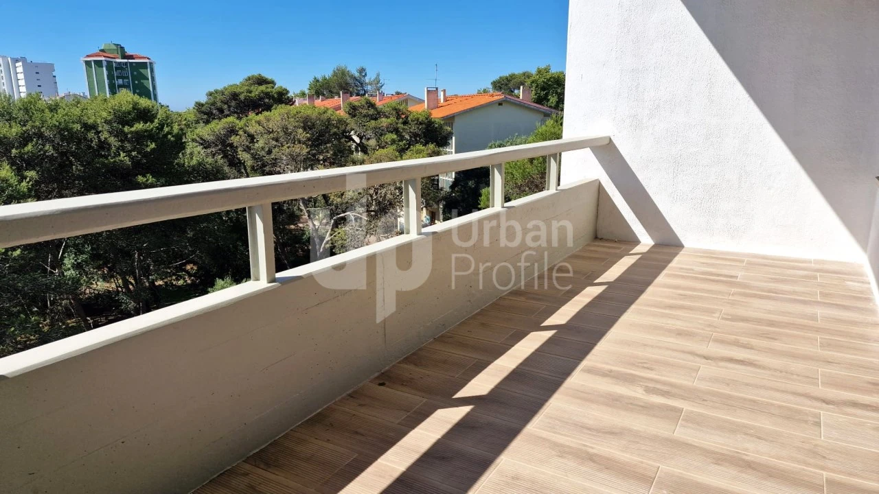 Apartamento T1 para Venda em Cascais e Estoril Foto 2
