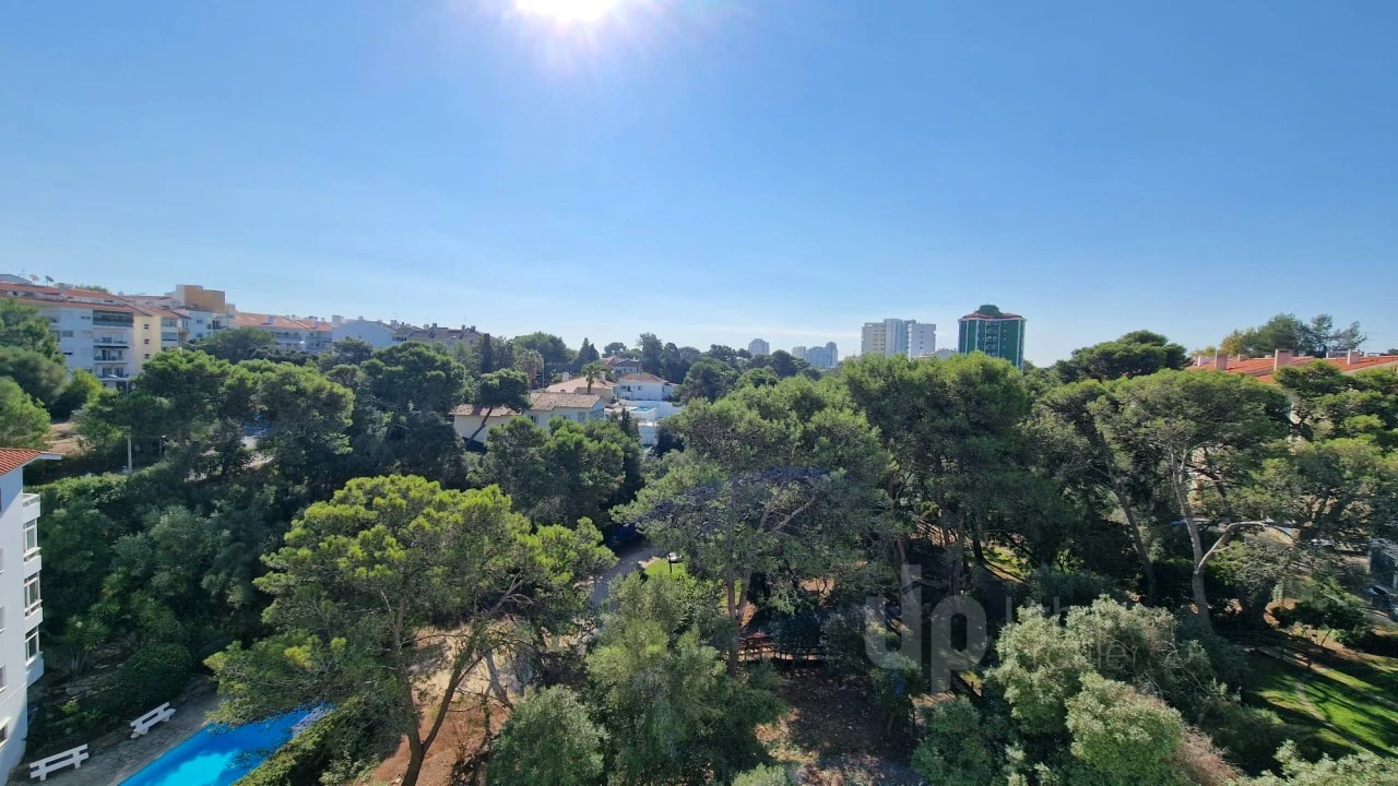 Apartamento T1 para Venda em Cascais e Estoril Foto 1