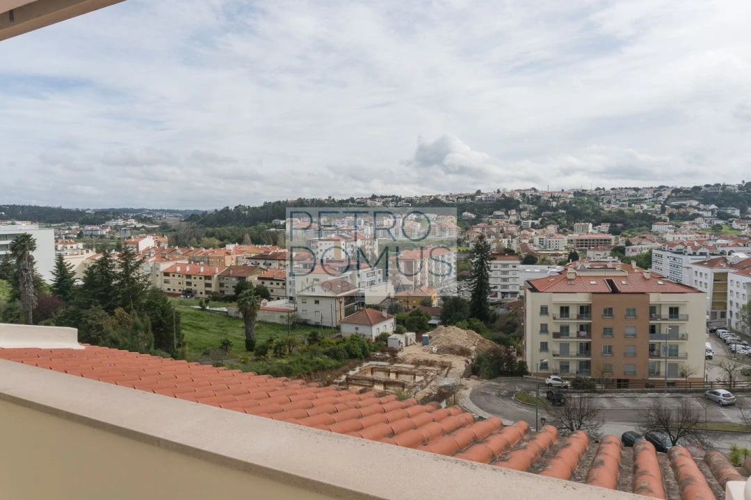 Moradia T3 para Venda em Leiria, Pousos, Barreira e Cortes Foto 23