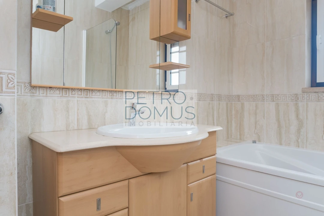 Moradia T3 para Venda em Leiria, Pousos, Barreira e Cortes Foto 33