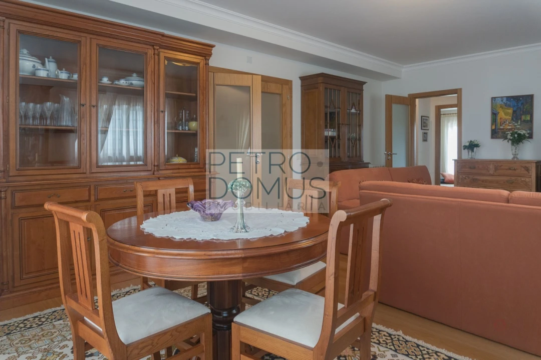 Moradia T3 para Venda em Leiria, Pousos, Barreira e Cortes Foto 3