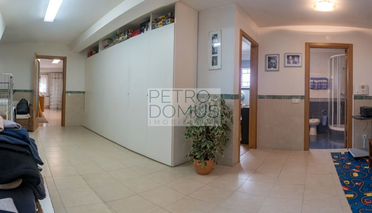 Moradia T3 para Venda em Leiria, Pousos, Barreira e Cortes Foto 51