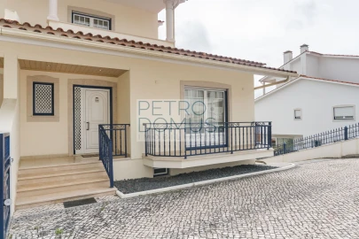 Moradia T3 para Venda em Leiria, Pousos, Barreira e Cortes