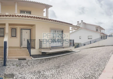 Moradia T3 para Venda em Leiria, Pousos, Barreira e Cortes