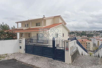 Moradia T3 para Venda em Leiria, Pousos, Barreira e Cortes