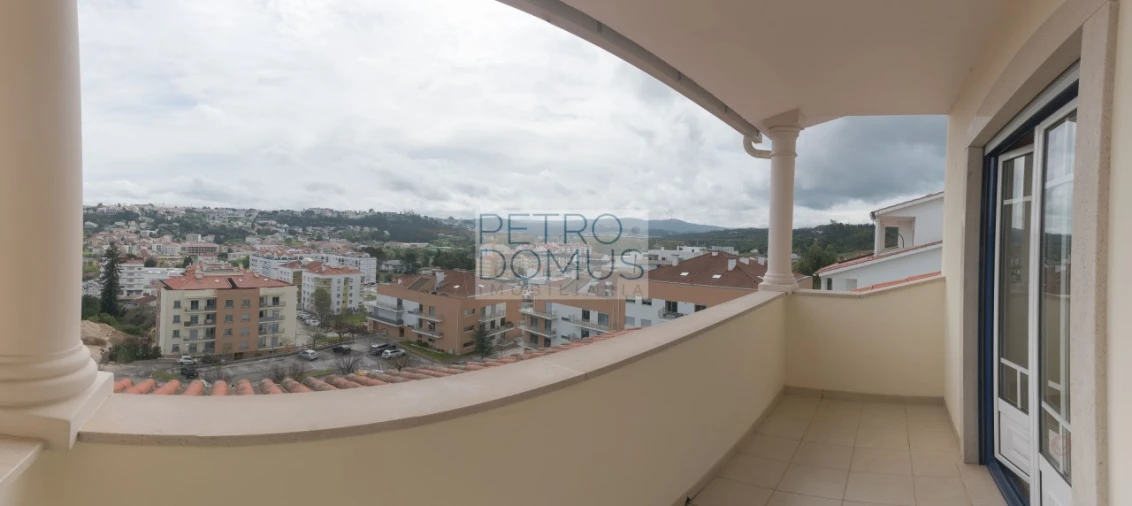 Moradia T3 para Venda em Leiria, Pousos, Barreira e Cortes Foto 26
