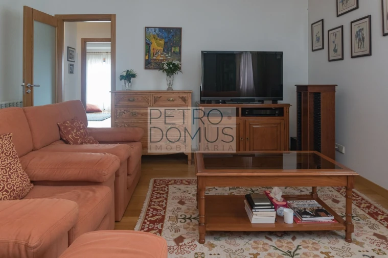 Moradia T3 para Venda em Leiria, Pousos, Barreira e Cortes Foto 5