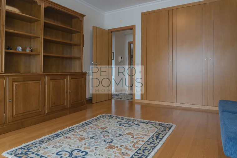 Moradia T3 para Venda em Leiria, Pousos, Barreira e Cortes Foto 10