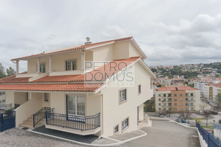 Moradia T3 para Venda em Leiria, Pousos, Barreira e Cortes