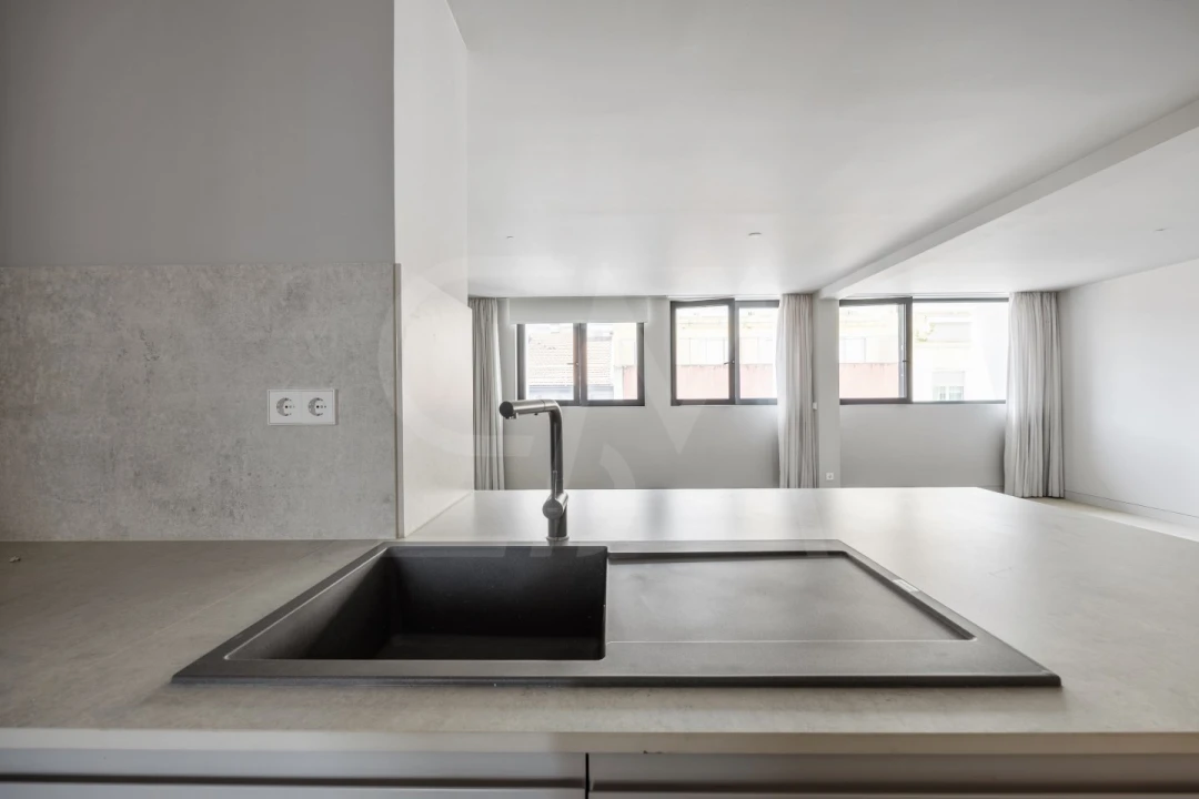 Apartamento T2 para Venda em Avenidas Novas Foto 8