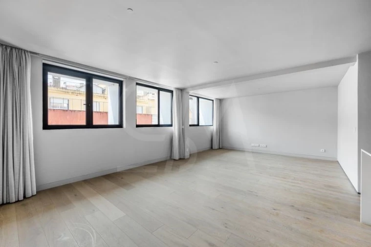 Apartamento T2 para Venda em Avenidas Novas Foto 9