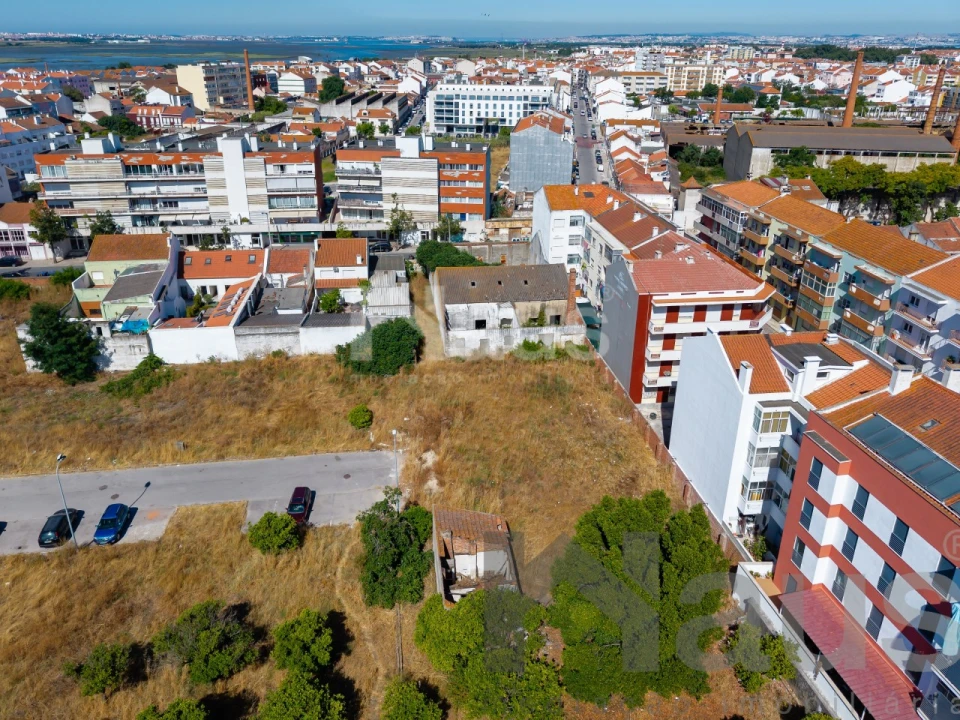 Terreno P/ Prédio para Venda em Montijo e Afonsoeiro Foto 2