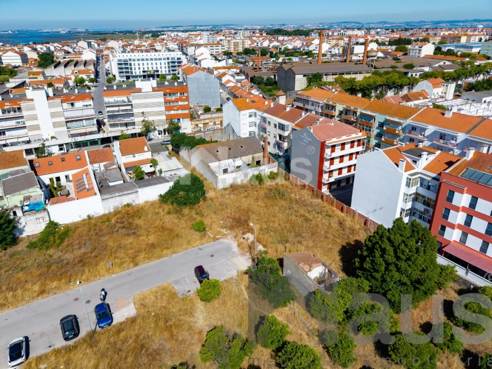 Terreno P/ Prédio para Venda em Montijo e Afonsoeiro Foto 4