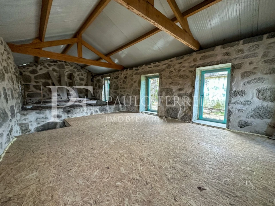 Moradia T3 para Venda em São Tomé de Negrelos Foto 3