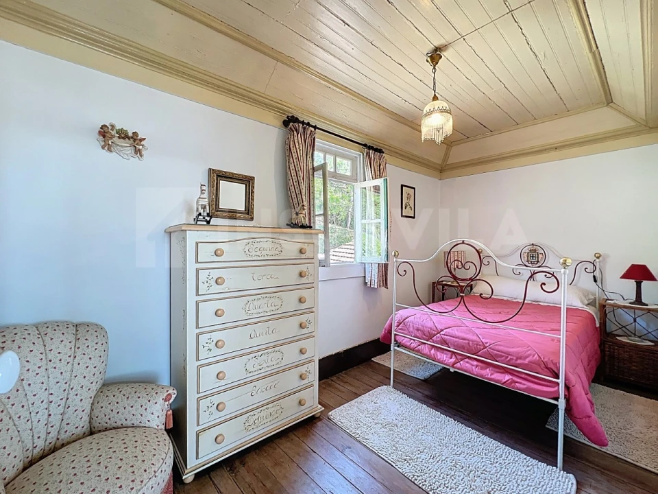 Moradia T8 para Venda em Cerdal Foto 21