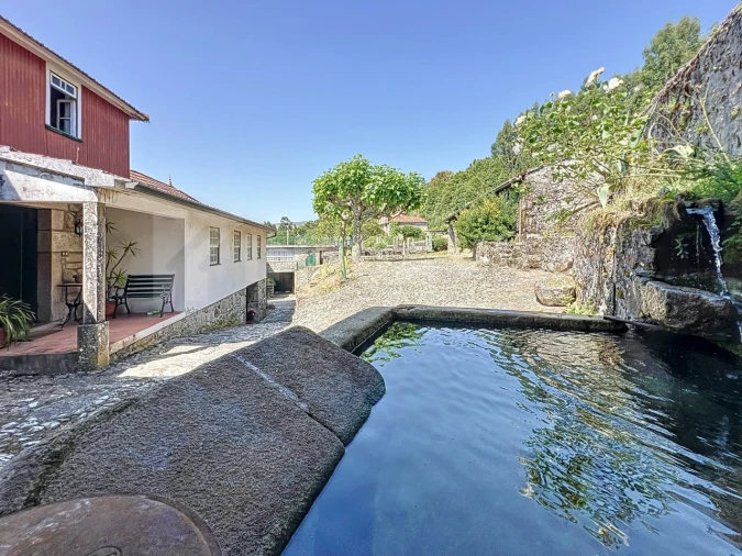 Moradia T8 para Venda em Cerdal Foto 25