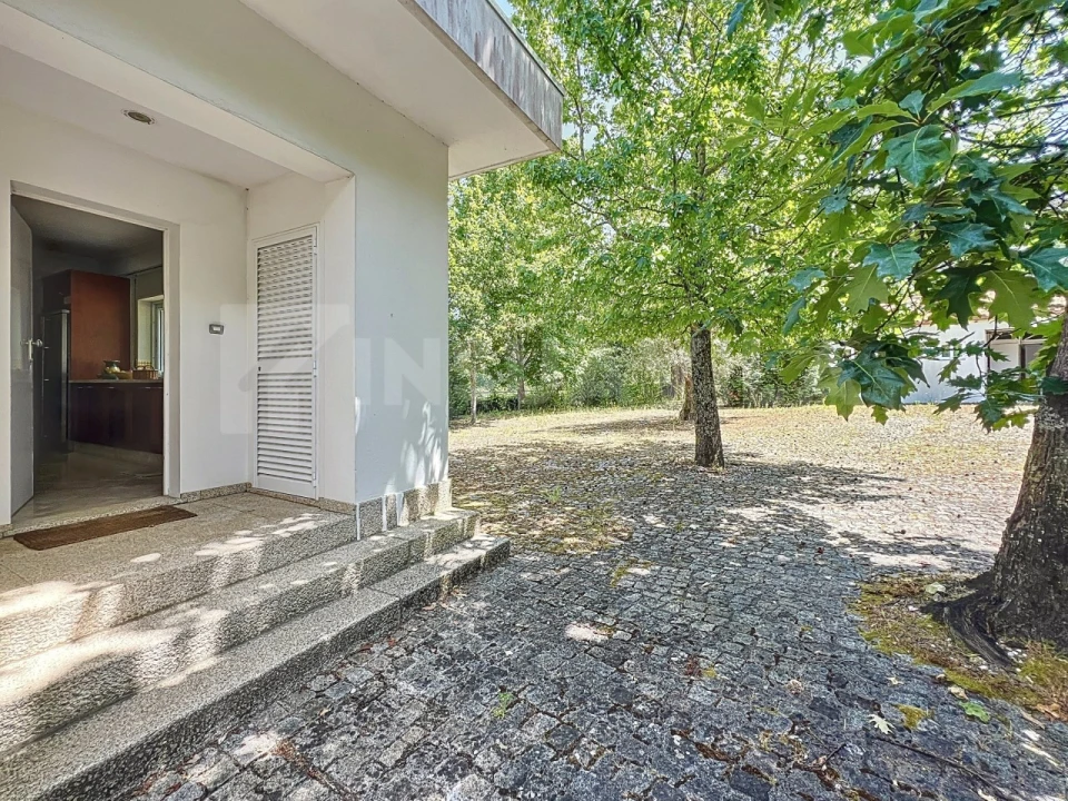 Moradia T6 para Venda em Seixas Foto 43