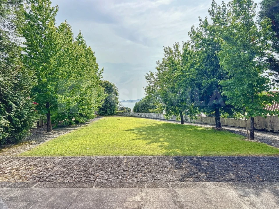 Moradia T6 para Venda em Seixas Foto 16