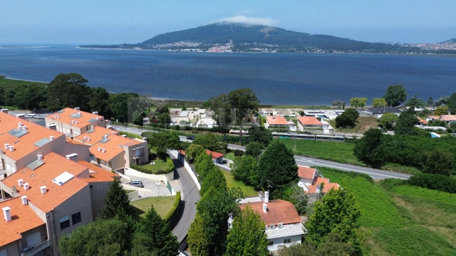 Moradia T6 para Venda em Seixas Foto 46