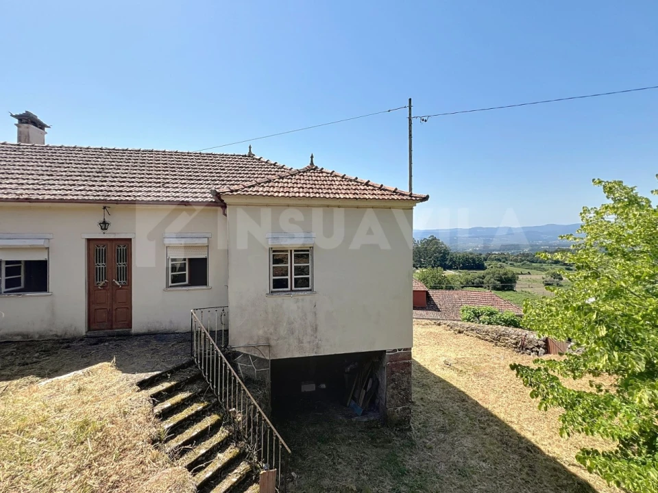 Moradia T6 para Venda em Cerdal Foto 4