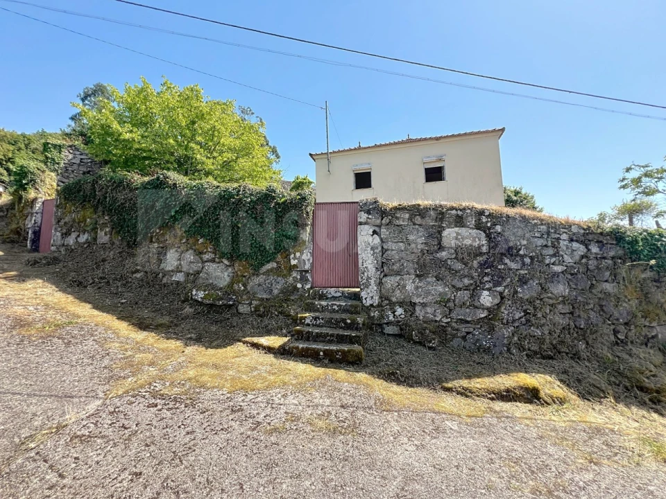 Moradia T6 para Venda em Cerdal Foto 6