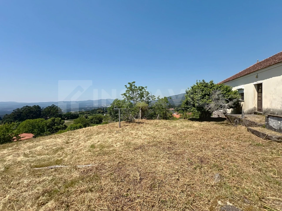 Moradia T6 para Venda em Cerdal Foto 9