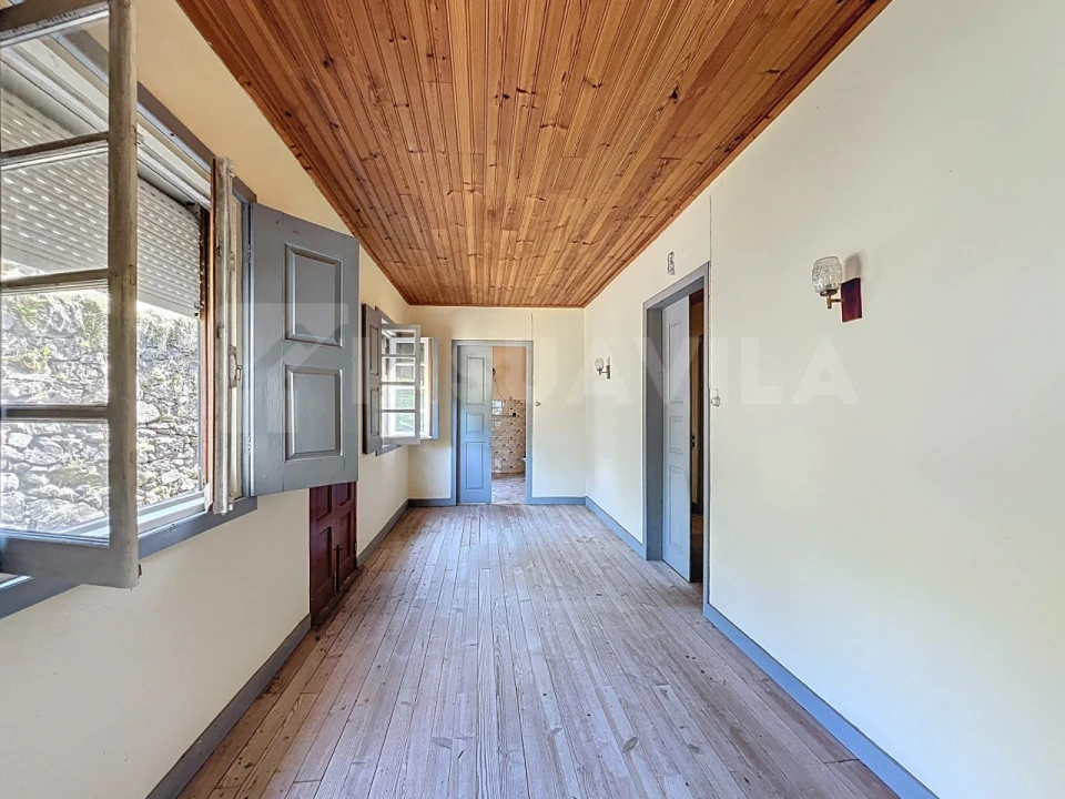 Moradia T6 para Venda em Cerdal Foto 14