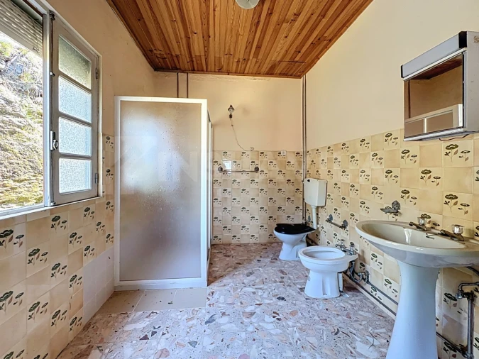 Moradia T6 para Venda em Cerdal Foto 16