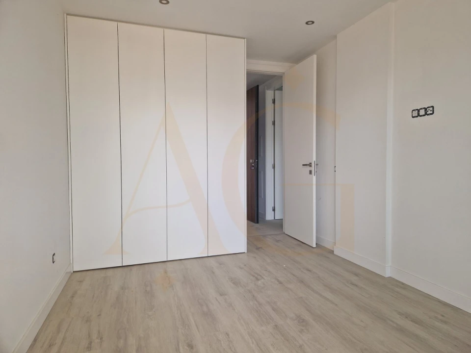 Apartamento T2 para Venda em Conceição e Cabanas de Tavira Foto 23