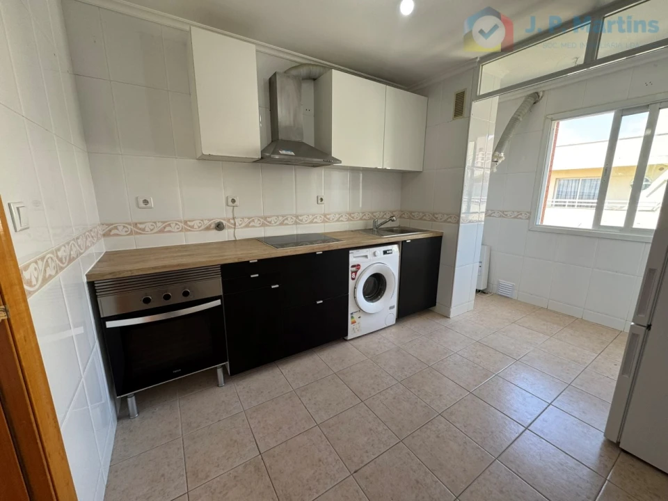 Apartamento T3 para Venda em Alhos Vedros Foto 3