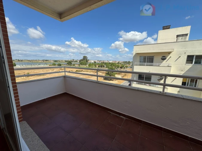 Apartamento T3 para Venda em Alhos Vedros Foto 2