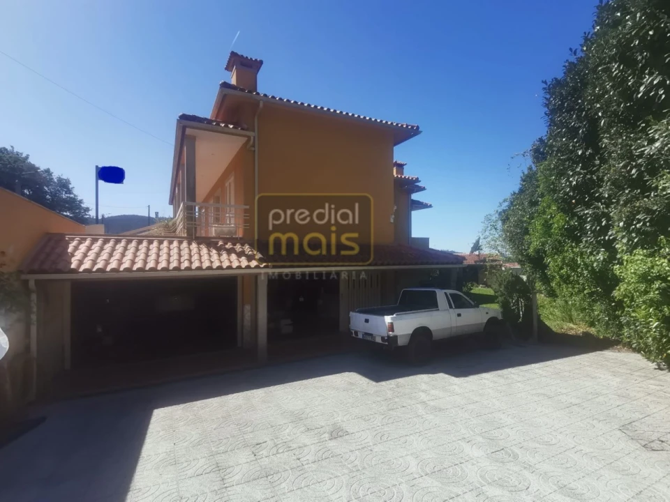 Moradia T3 para Venda em Vale (São Cosme), Telhado e Portela Foto 2