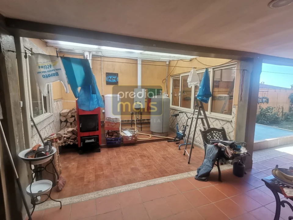 Moradia T3 para Venda em Vale (São Cosme), Telhado e Portela Foto 6