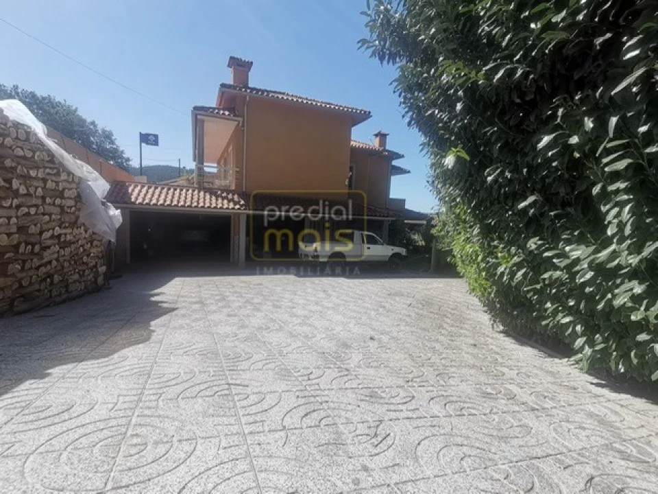 Moradia T3 para Venda em Vale (São Cosme), Telhado e Portela Foto 8