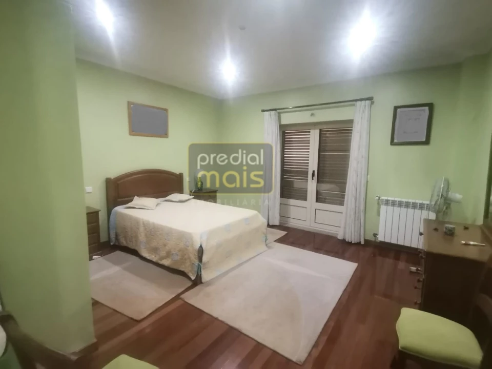 Moradia T3 para Venda em Vale (São Cosme), Telhado e Portela Foto 22