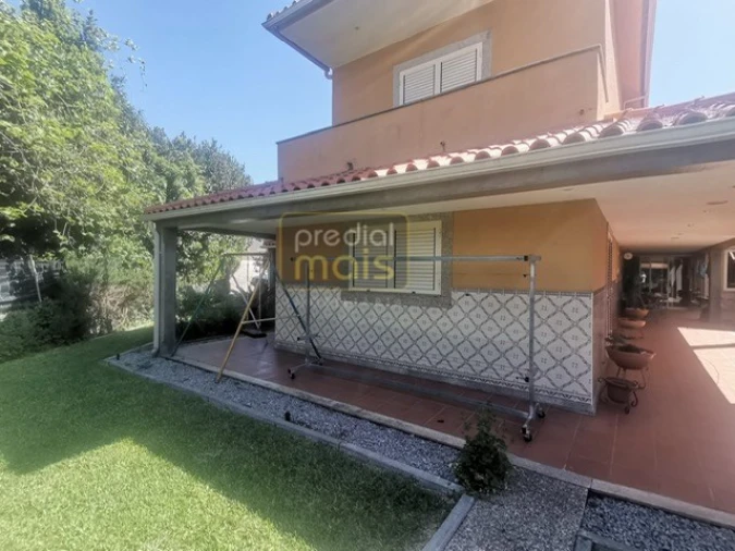 Moradia T3 para Venda em Vale (São Cosme), Telhado e Portela Foto 1