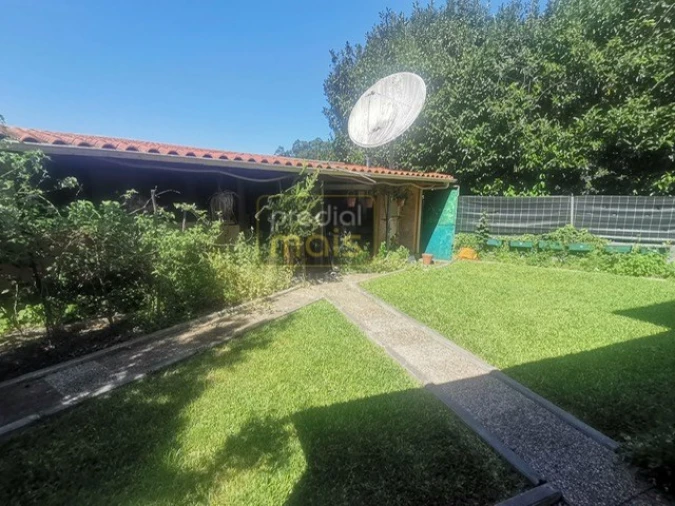 Moradia T3 para Venda em Vale (São Cosme), Telhado e Portela Foto 11