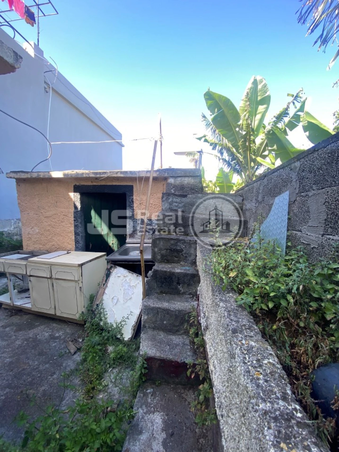 Prédio para Venda em Canhas Foto 4