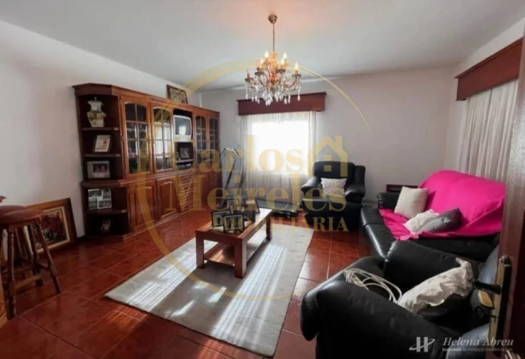 Moradia T3 para Venda em Mancelos Foto 4