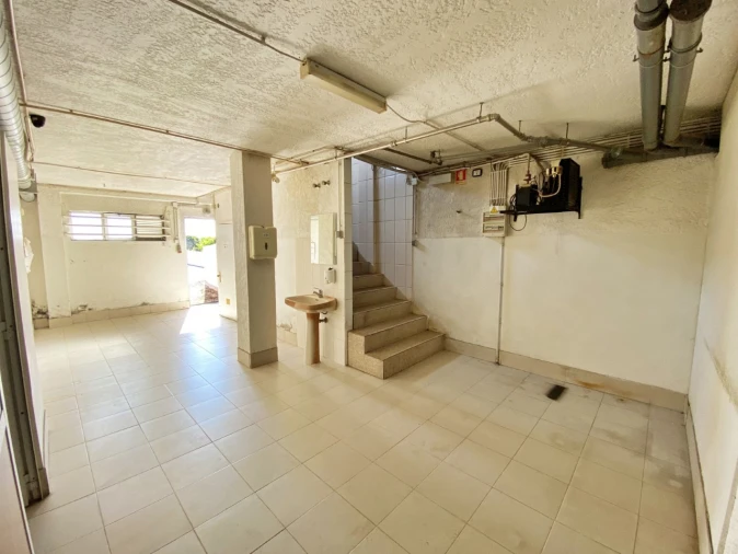 Loja para Venda em Custóias, Leça do Balio e Guifões Foto 8