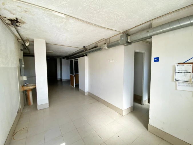 Loja para Venda em Custóias, Leça do Balio e Guifões Foto 9