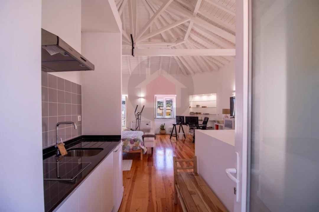 Moradia T2 para Venda em Olho Marinho Foto 13