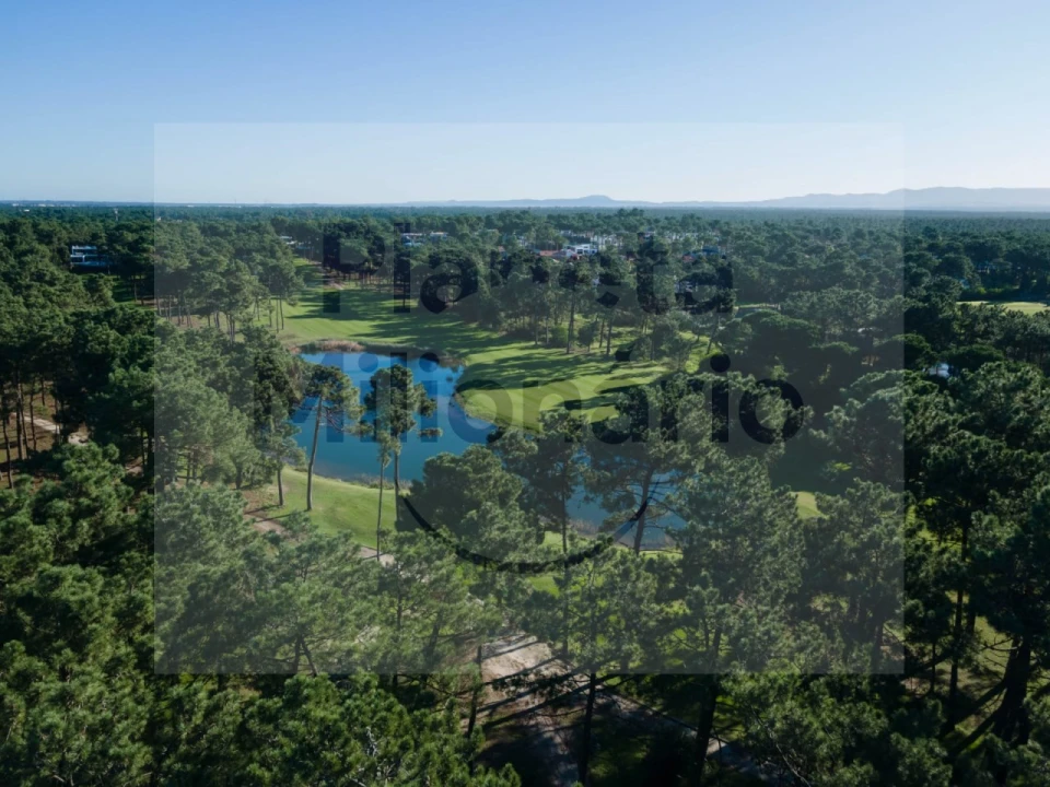 Moradia T4 para Venda em Charneca de Caparica e Sobreda Foto 4