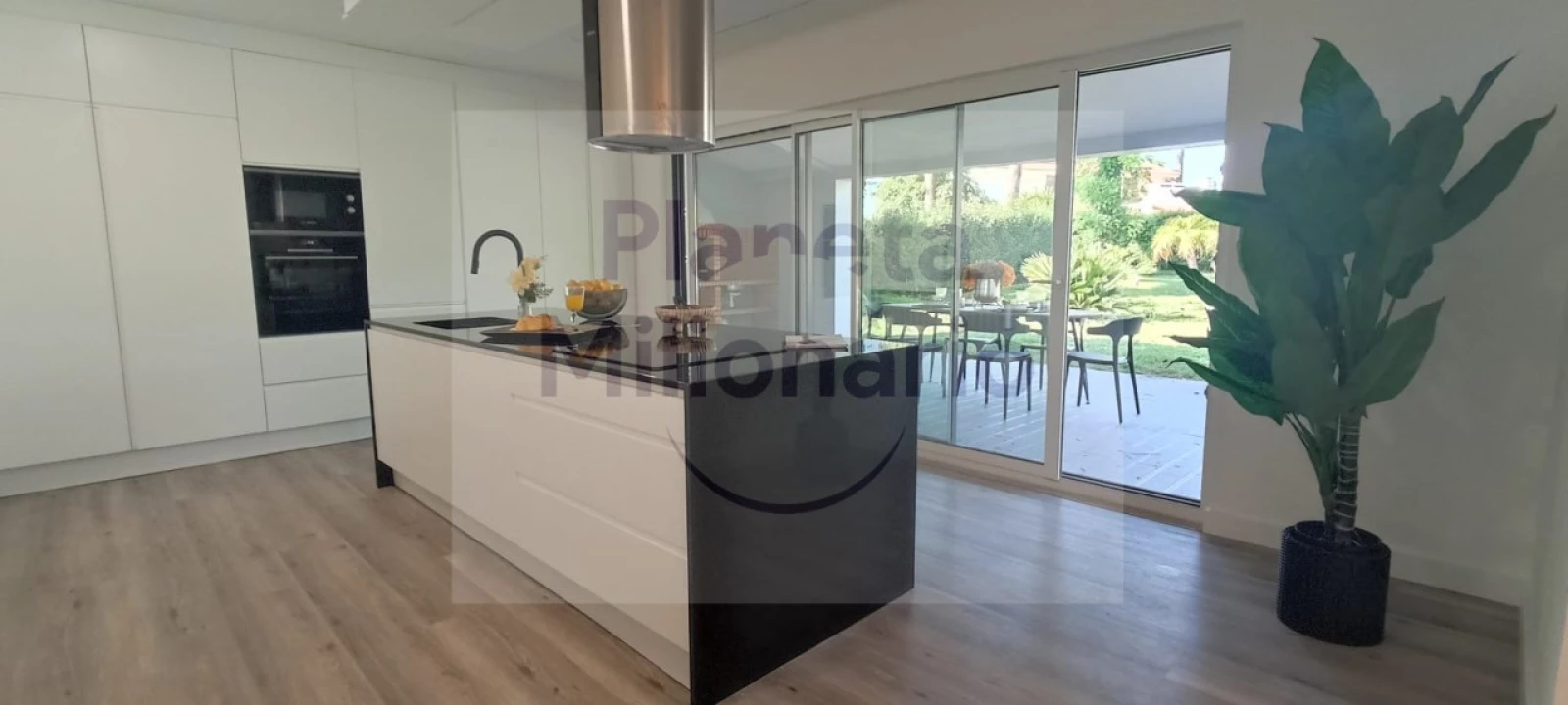 Moradia T4 para Venda em Charneca de Caparica e Sobreda Foto 22